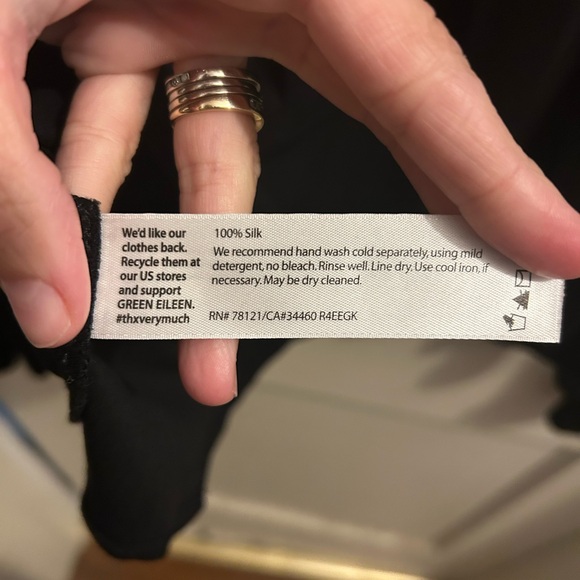 Eileen Fisher 100% silk long sleeve black layering top large - Picture 3 of 5